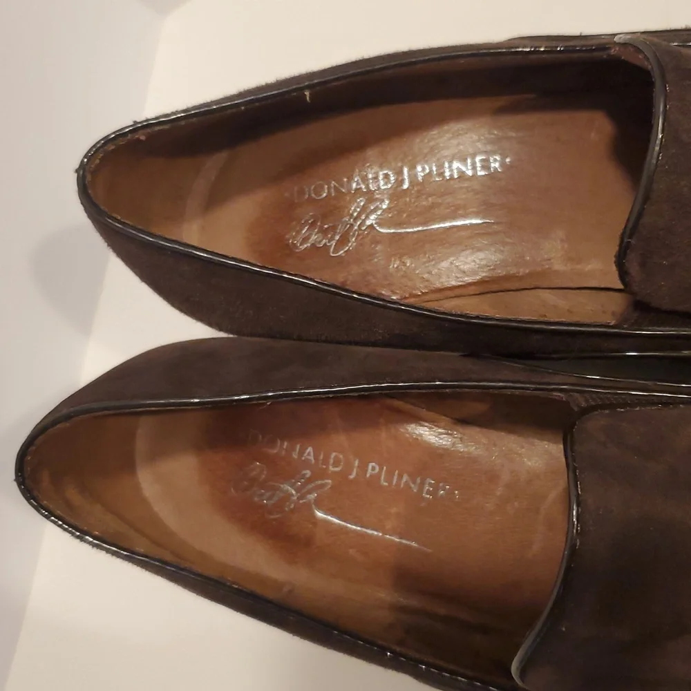 Donald J Pliner Melia Suede Wedges In Brown Size 9M